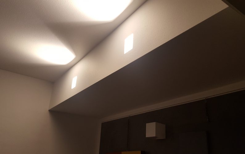 Ristrutturazione in bioedilizia - dettaglio su illuminazione led - 2